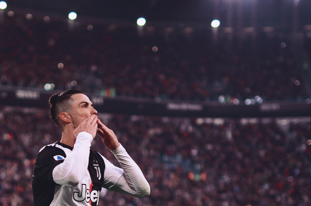 在引援上 在引援上