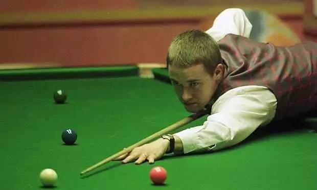 员德里克 员德里克